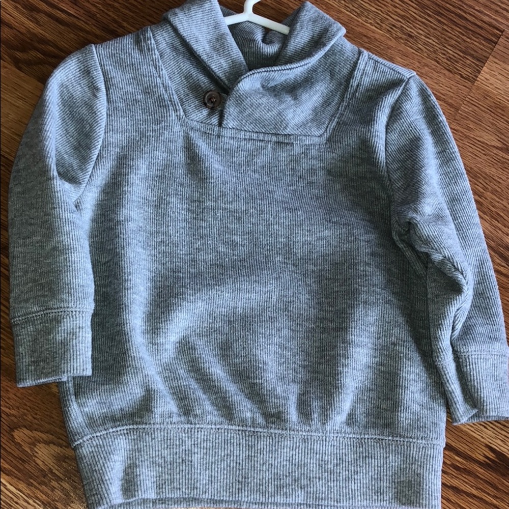 Grey sweater